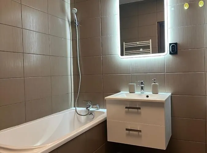 Apartament Sdh 3 Comfortable Near Warsaw Radzymin