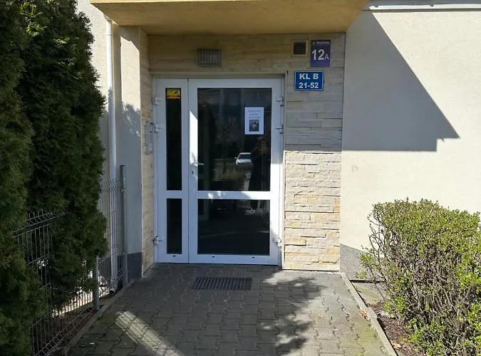 Sdh 3 Comfortable Near Warsaw Apartament Radzymin